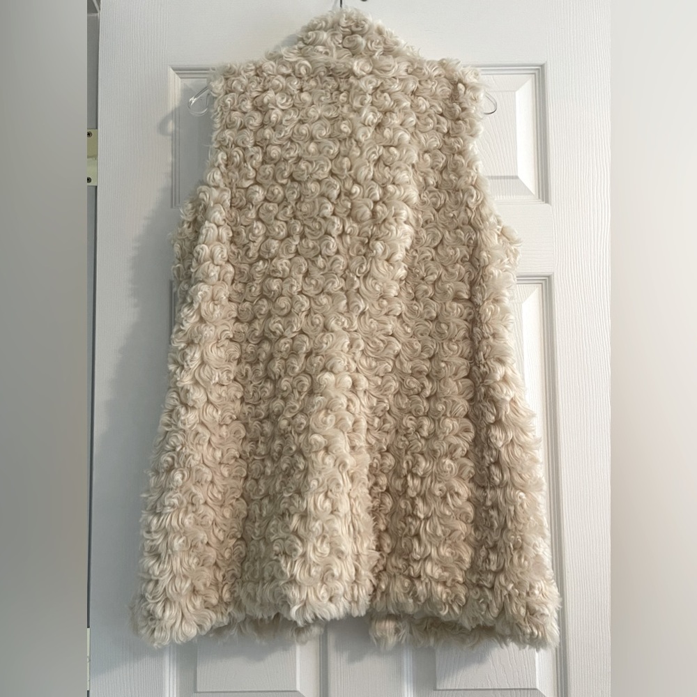 Live A Little Cream Faux Fur Long Vest Large - Picture 2 of 7